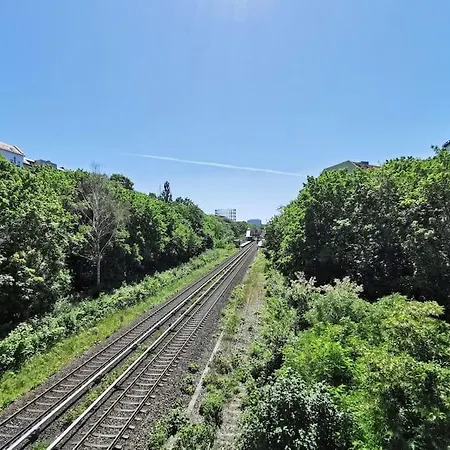 Lang Li By Rockchair L Superhost Status L 2 Bedrooms Boxspringbeds In Center - Cozy Family & Business Flair Welcomes You! Lägenhet Berlin