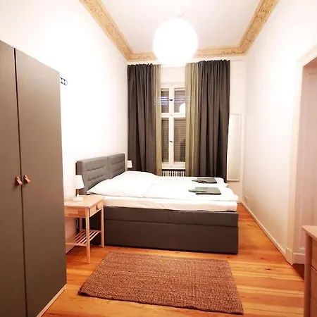 Lang Li By Rockchair L Superhost Status L 2 Bedrooms Boxspringbeds In Center - Cozy Family & Business Flair Welcomes You! Berlijn