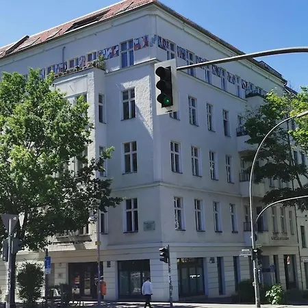 Lang Li By Rockchair L Superhost Status L 2 Bedrooms Boxspringbeds In Center - Cozy Family & Business Flair Welcomes You! Lägenhet Berlin