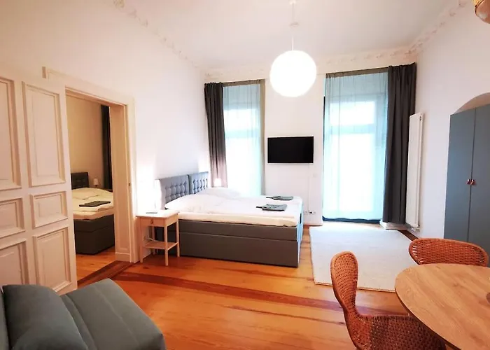 Lang Li By Rockchair L Superhost Status L 2 Bedrooms Boxspringbeds In Center - Cozy Family & Business Flair Welcomes You! アパート ベルリン