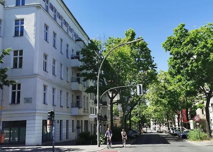 Lang Li By Rockchair L Superhost Status L 2 Bedrooms Boxspringbeds In Center - Cozy Family & Business Flair Welcomes You! Daire