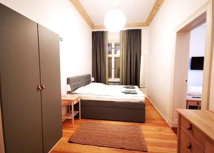 Lang Li By Rockchair L Superhost Status L 2 Bedrooms Boxspringbeds In Center - Cozy Family & Business Flair Welcomes You! Berlin