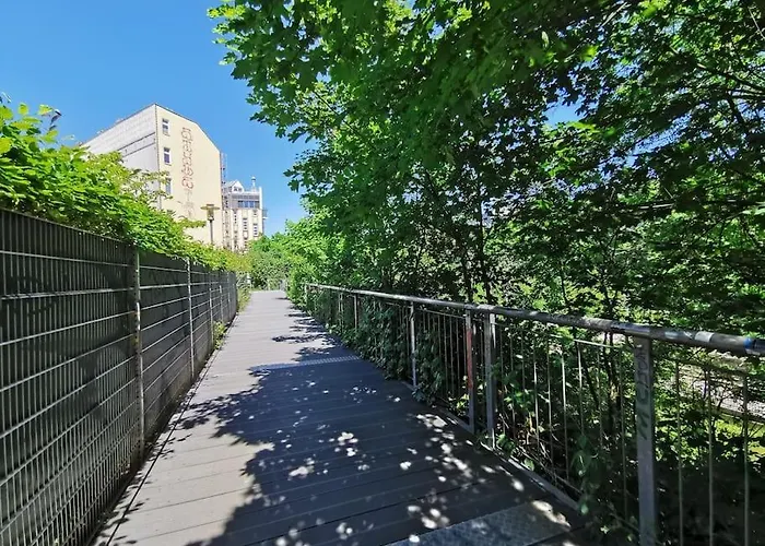 Lang Li By Rockchair L Superhost Status L 2 Bedrooms Boxspringbeds In Center - Cozy Family & Business Flair Welcomes You! ベルリン