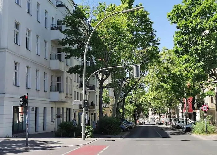 Lang Li By Rockchair L Superhost Status L 2 Bedrooms Boxspringbeds In Center - Cozy Family & Business Flair Welcomes You! *