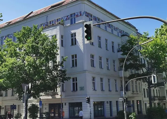 Lang Li By Rockchair L Superhost Status L 2 Bedrooms Boxspringbeds In Center - Cozy Family & Business Flair Welcomes You! Daire Berlin