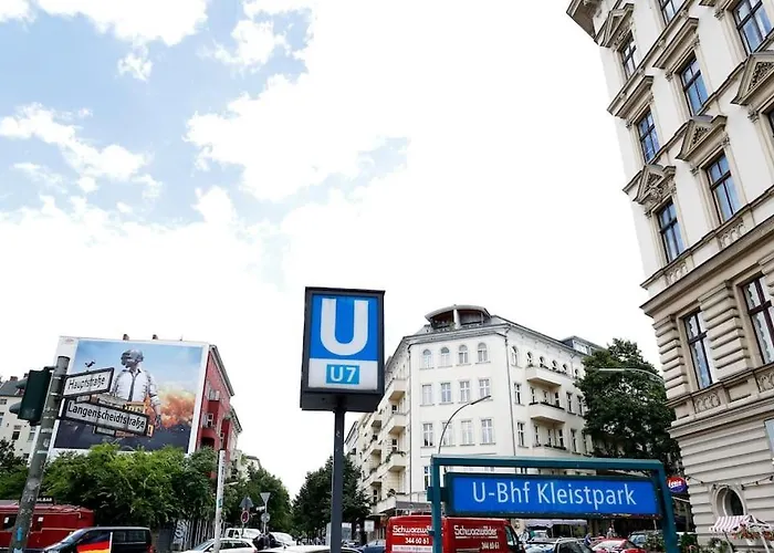 Daire Lang Li By Rockchair L Superhost Status L 2 Bedrooms Boxspringbeds In Center - Cozy Family & Business Flair Welcomes You!