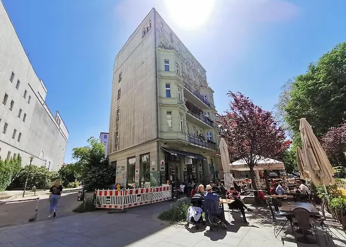 Daire Lang Li By Rockchair L Superhost Status L 2 Bedrooms Boxspringbeds In Center - Cozy Family & Business Flair Welcomes You! Berlin