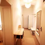 Lang Li By Rockchair L Superhost Status L 2 Bedrooms Boxspringbeds In Center - Cozy Family & Business Flair Welcomes You!