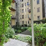 Appartamento Lang Li By Rockchair L Superhost Status L 2 Bedrooms Boxspringbeds In Center - Cozy Family & Business Flair Welcomes You! Berlino