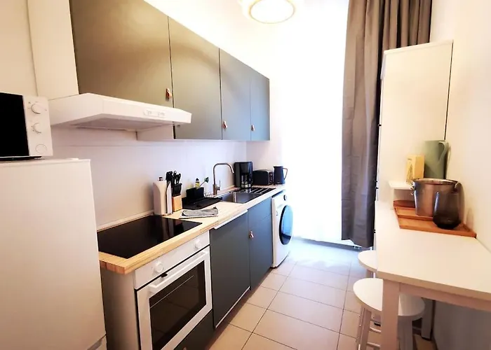 Lang Li By Rockchair L Superhost Status L 2 Bedrooms Boxspringbeds In Center - Cozy Family & Business Flair Welcomes You! 公寓