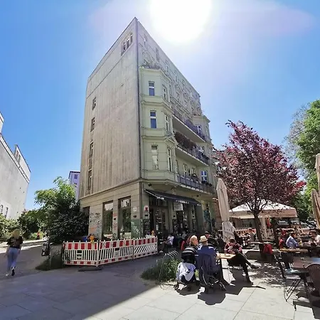 Apartment Lang Li By Rockchair L Superhost Status L 2 Bedrooms Boxspringbeds In Center - Cozy Family & Business Flair Welcomes You! Berlin